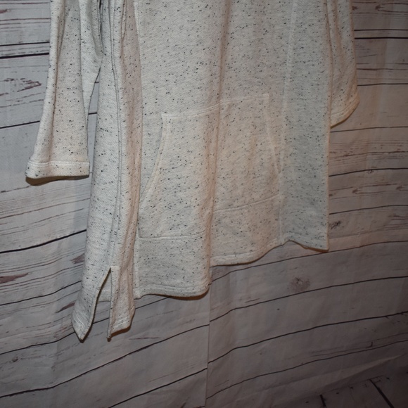 Top - Picture 5 of 5